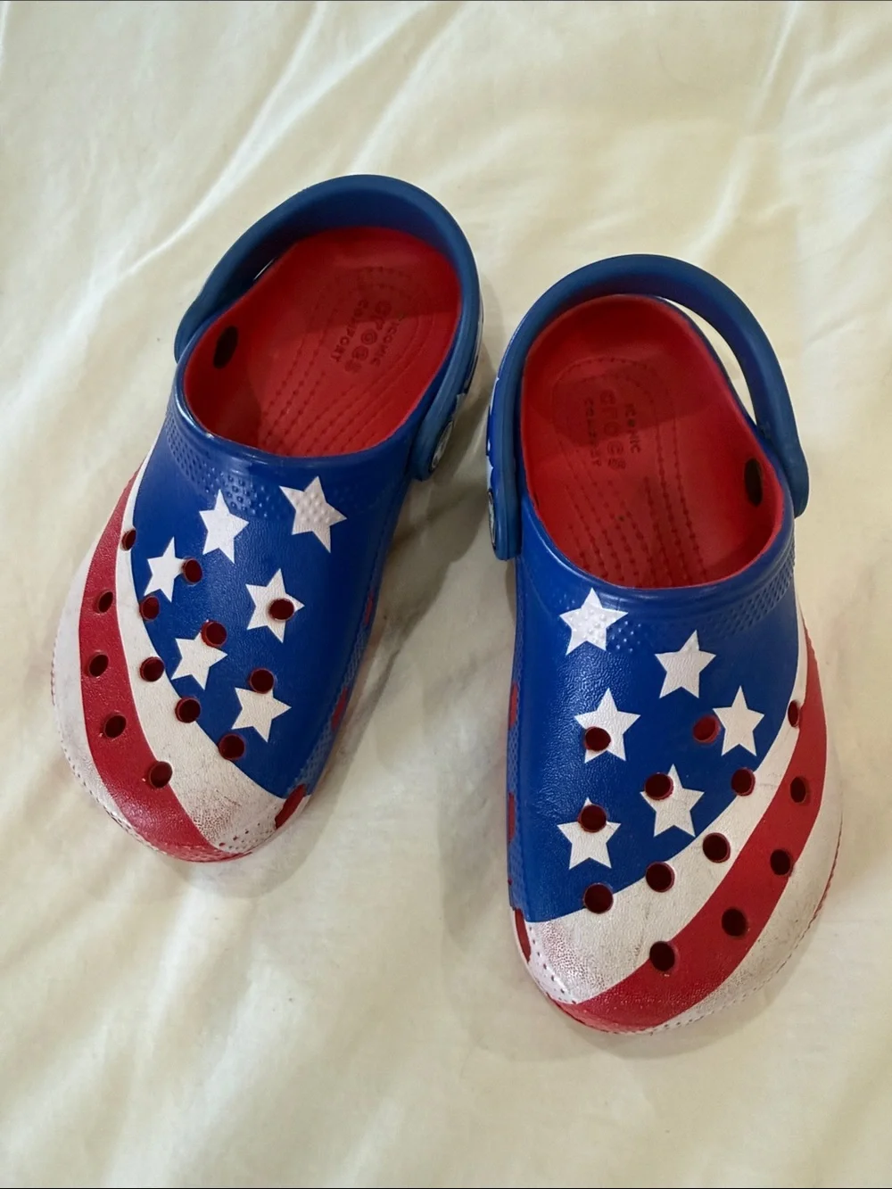 CROCS Kids Red, White & Blue Star Clog Sandals